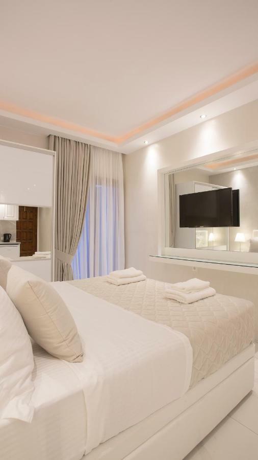 Amaryllis Luxury Rooms プラタモナス エクステリア 写真