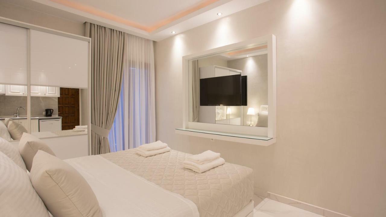 Amaryllis Luxury Rooms プラタモナス エクステリア 写真